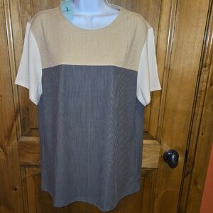 Colorblock Short Sleeve Top